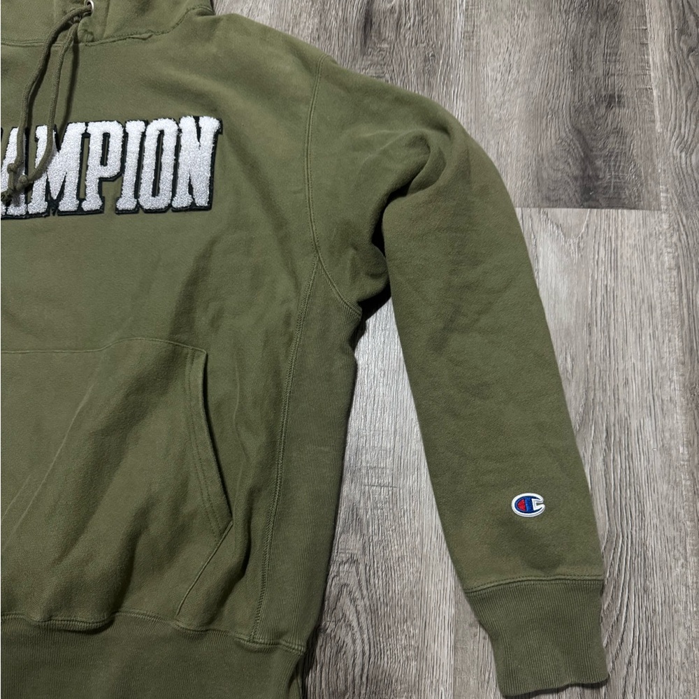 Champion Men’s Hoodie Pullover Sweater Size L Military Green - Picture 2 of 5